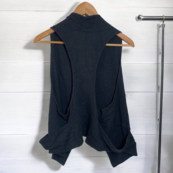 Final Touch Lightweight Sleeveless Wrap Vest Black Knit Jersey Racer Back Sz Sm - Picture 4 of 5